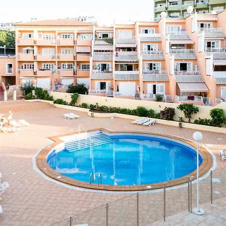 Fantastic Orlando With Sea View And Pool דירה אדחה